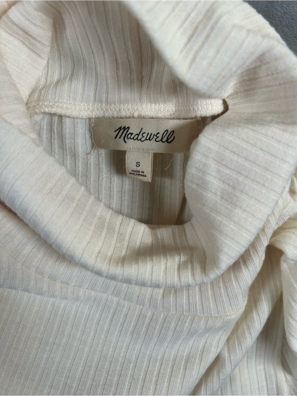 Madewell Cream Ribbed Long-Sleeve turtleneck Top - Picture 2 of 8